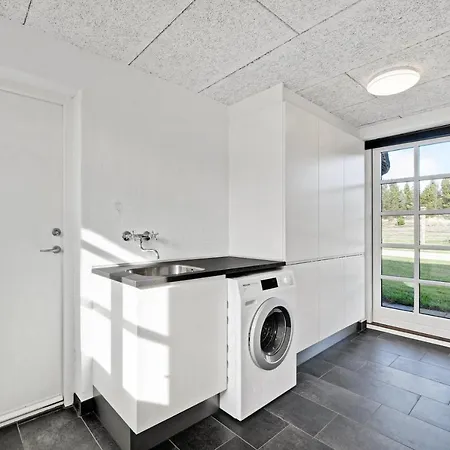 Lildgaard * Frostrup