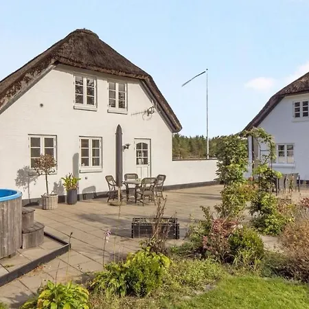 Otel Lildgaard *