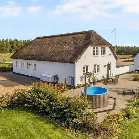 Lildgaard * Frostrup